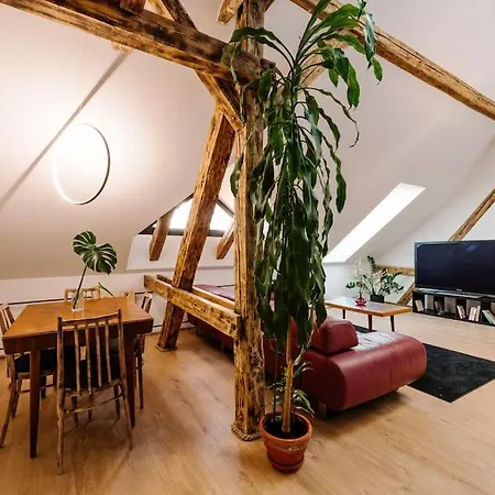 Апартаменты Stadium Side Rooftop Maisonette Братислава